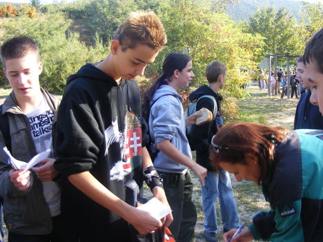 2009_0926TanévnyitóTúra0028 Jelentkezés a versenyre