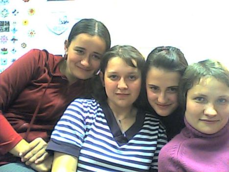 Timi, Ancsa, Eszter és Éva