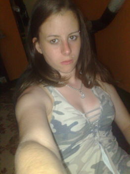 20100610794