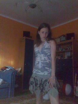20100610797