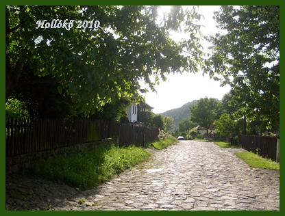 Hollókő