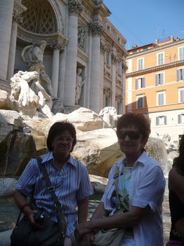 229A Trevi kút és mi