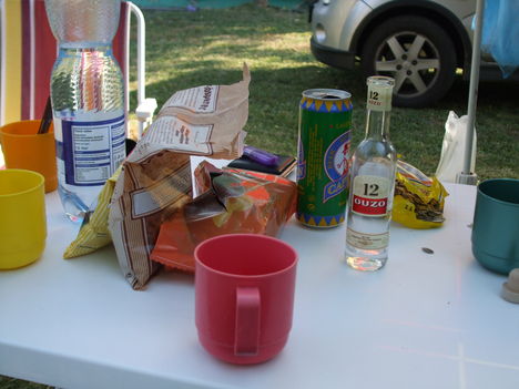 Csendélet ouzóval