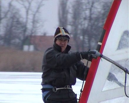 Windsurf jégen-télen