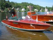 1250932290_thumb_800px-22_ft_Spencer_Runabout