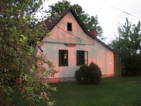 2010.juli egyik ház