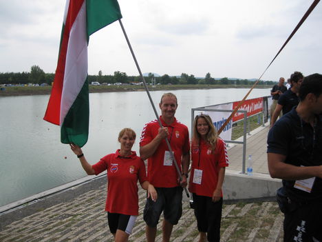 VB megnyitó