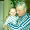 Férjem első unokánkkal Dorinával2006