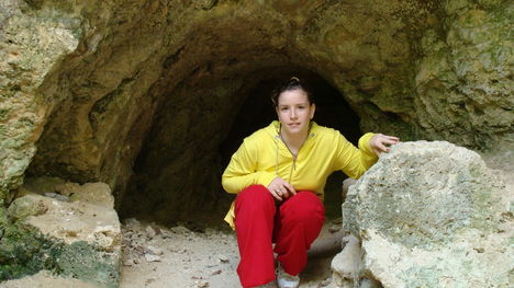 Ramóna a barlangban