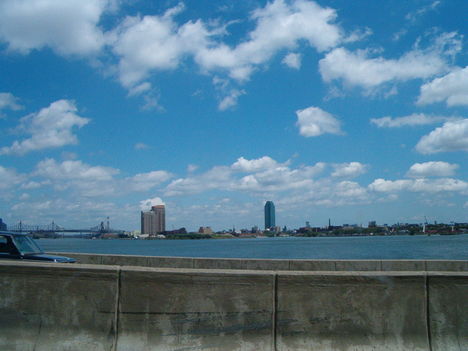 Autóból -  New York felé