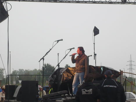 P1010688