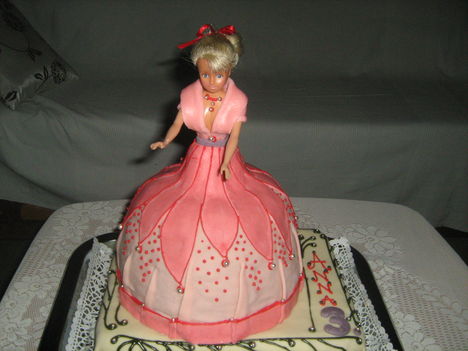 Anna szülinapi tortája 