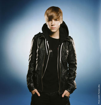 justin_bieber_harpercollins_photo