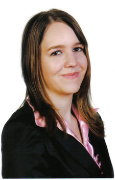 Szintén Lilla