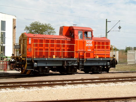 M32 diesel tartalék