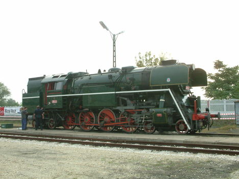 Cseh 464-es