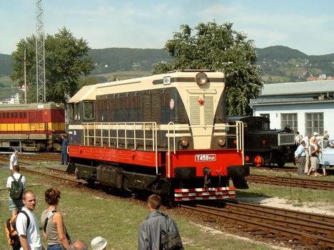 T458 szlovák dízel