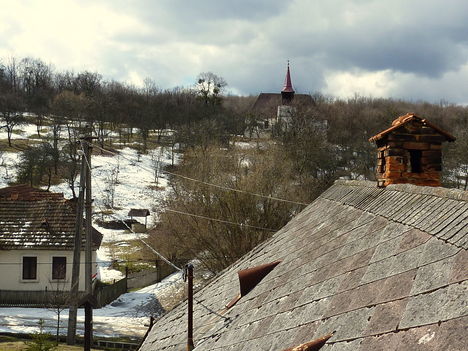 Kilátás a házunk tetejéről