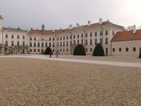 2010 Fertődön Eszterházy Kastélynál
