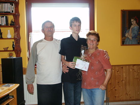 Milán  unokánk  15 éves :)