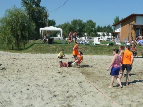 strandkézi kupa 2010