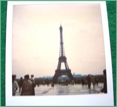 31. Franciaország --Párizs, Eiffel torony, távoli, esti felvétel