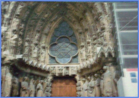 9. Franciaország - Párizs, a Sainr Chapelle rózsa ablaka