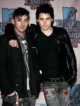 30StM-Shannon &amp; Jared Leto