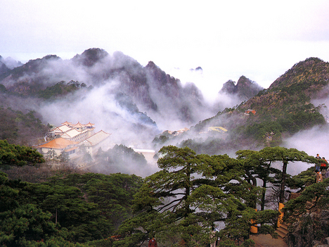 China - huangshan_mountain2