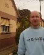 111112_32294_profile