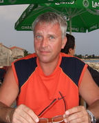 _5477620050_profile
