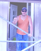 1244963_1084_profile