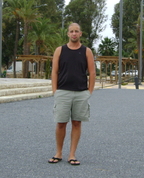 131075_10380_profile