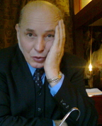 1364059_1246_profile