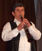 1364575_9584_profile