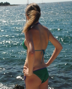 1370477_7085_profile