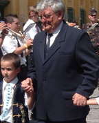 1495167_5476_profile