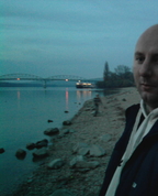 1400281_4605_profile