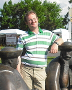 1055702_8470_profile