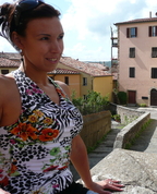 1059142_1716_profile