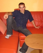 161536_98453_profile