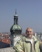 1643931_7098_profile