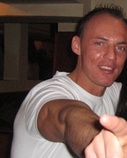 165413_21084_profile