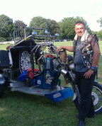 1696161_2465_profile