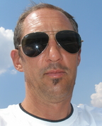 171107_12949_profile