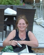 1079613_1385_profile