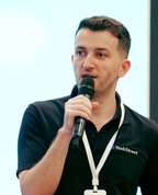 1834911_9460_profile