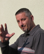 188126_28956_profile