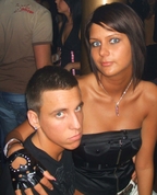 211453_85500_profile