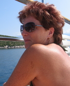 211905_48002_profile